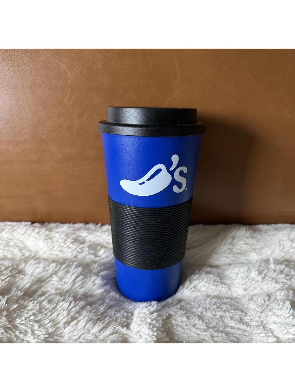 Chili's Restaurant Plastic Travel Cup w/lid - Blue & White